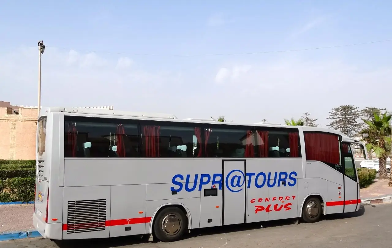 Autobús de Supratours, la línea que une Fez y Marrakech con Merzouga